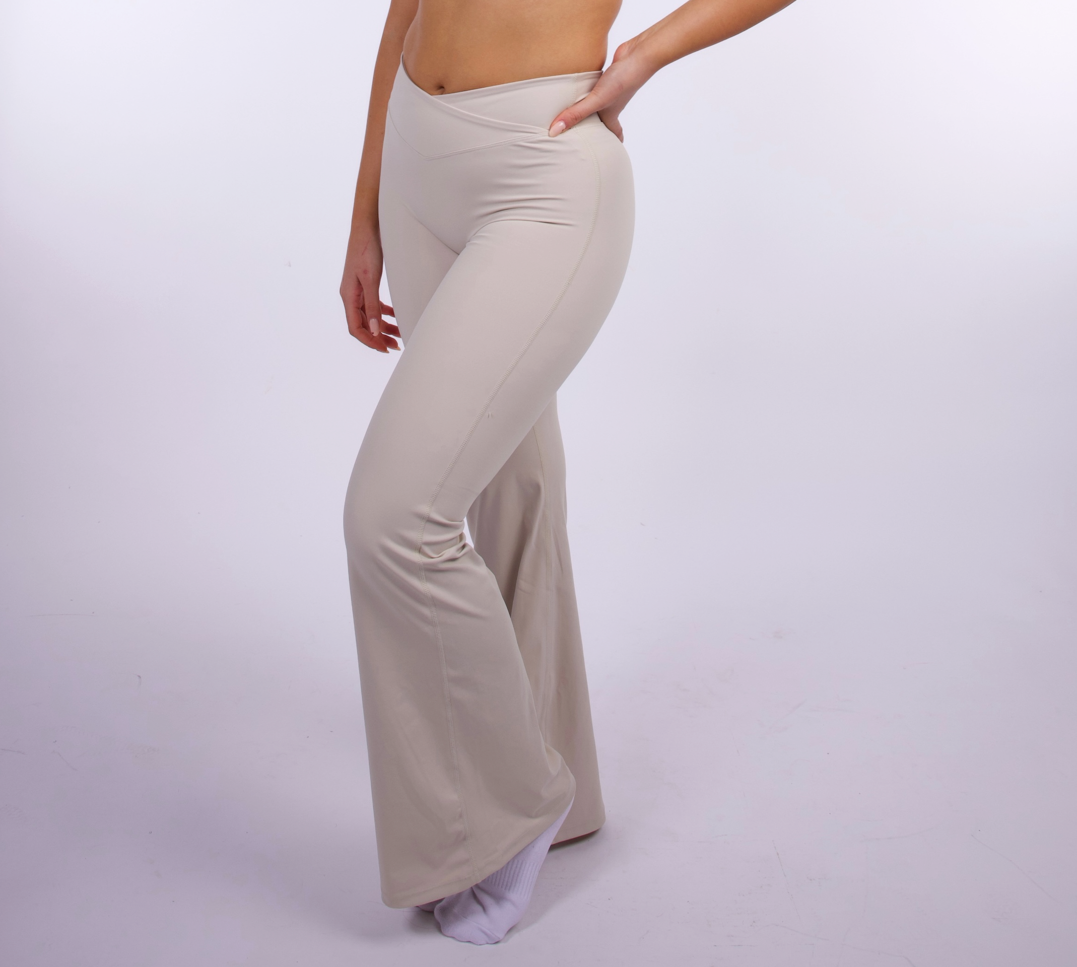 Leggings & Flares